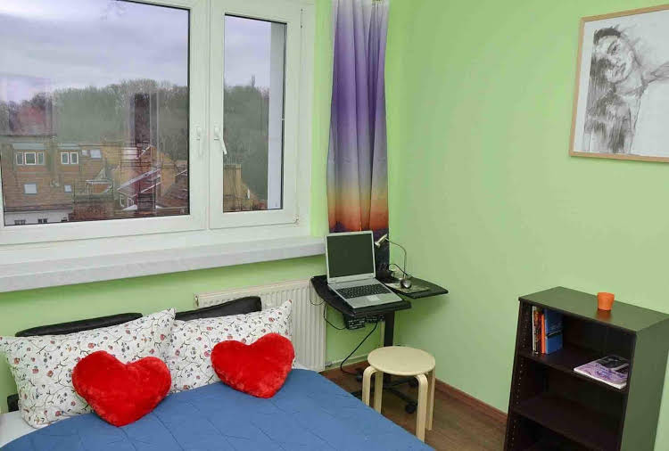 room photo