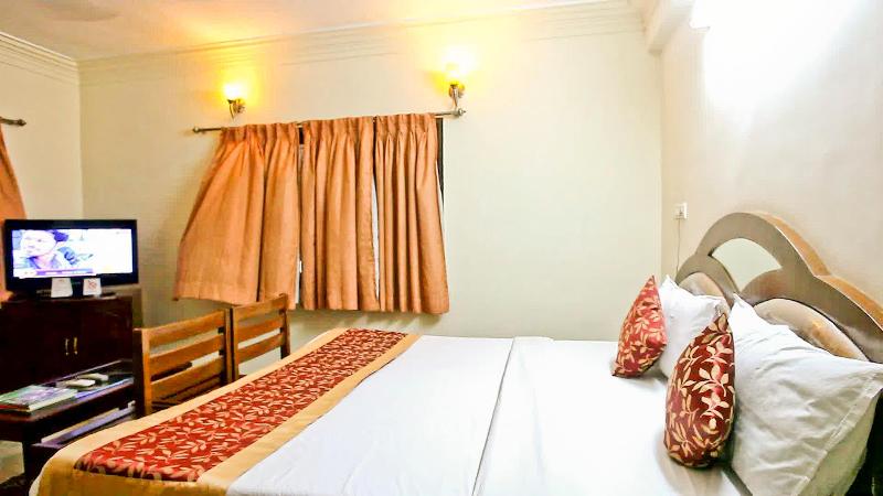 Hotel Bhimaas, Chennai