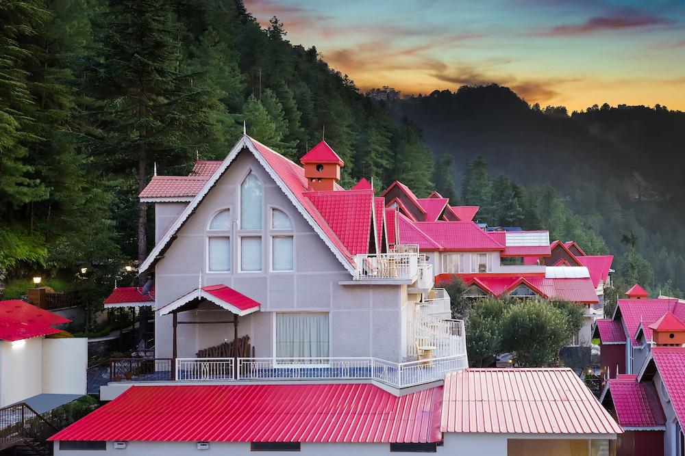 Summit Thistle Villas Luxury Spa Resort, Shimla