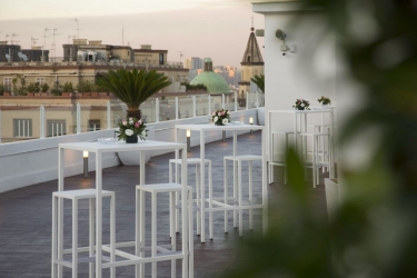 Neapolitan Trips Hotel Royale