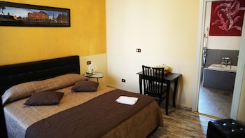 room photo