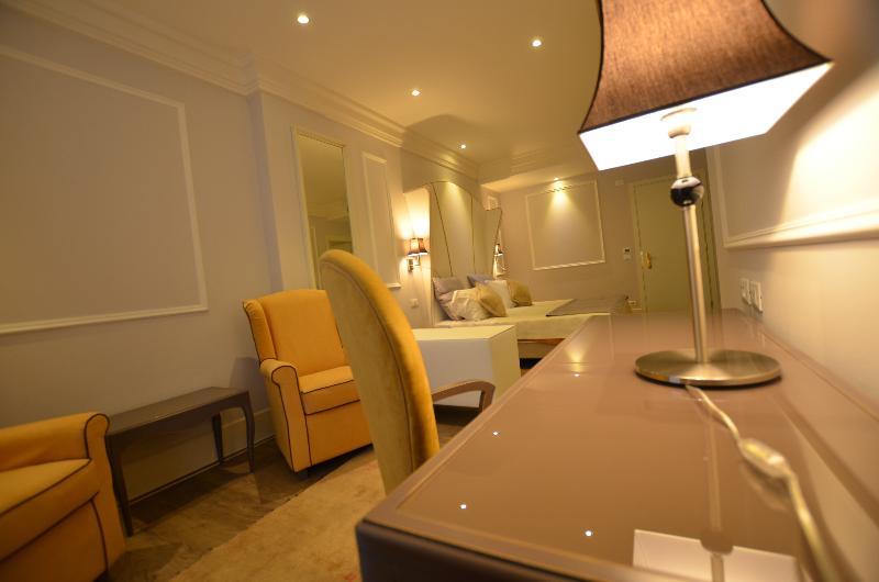 Hotel Campo Marzio Vicenza - Great prices at HOTEL INFO