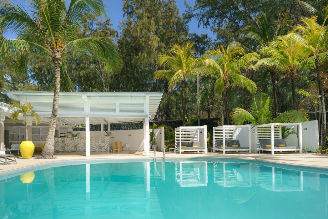 Tropical Attitude