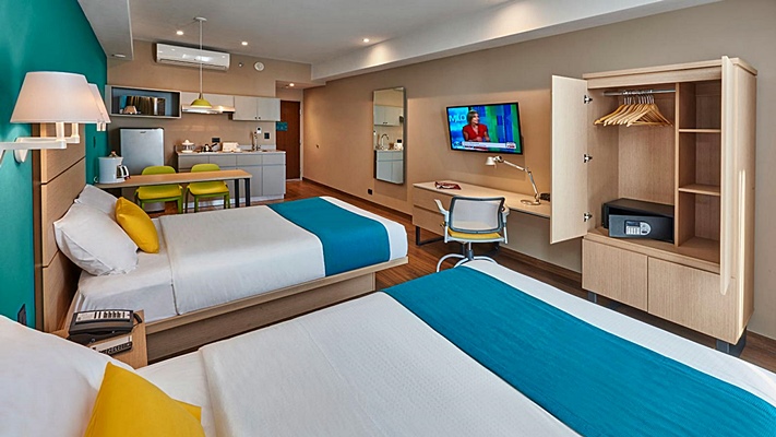room photo