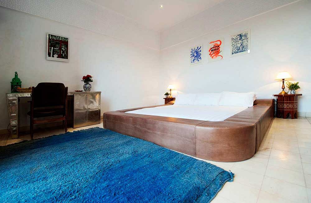 room photo