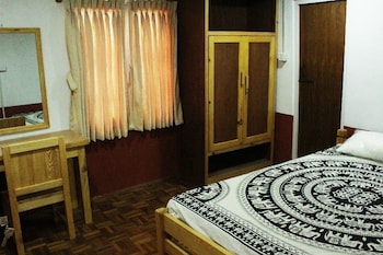 room photo