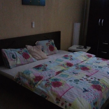 room photo