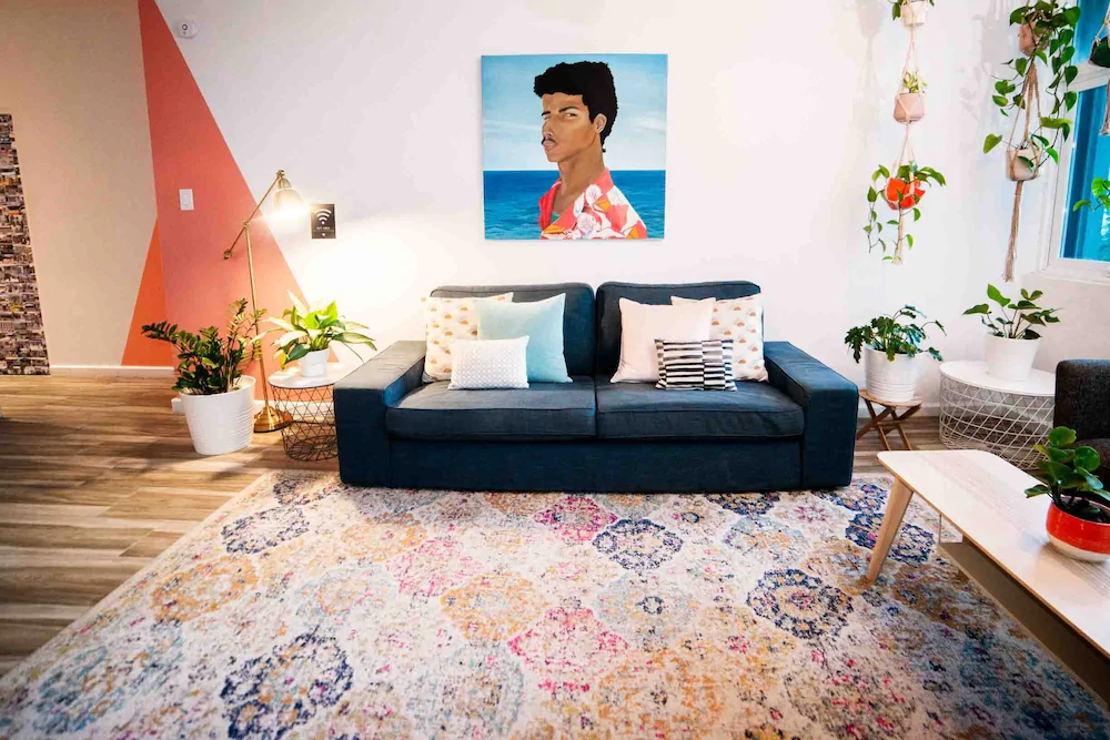 room photo