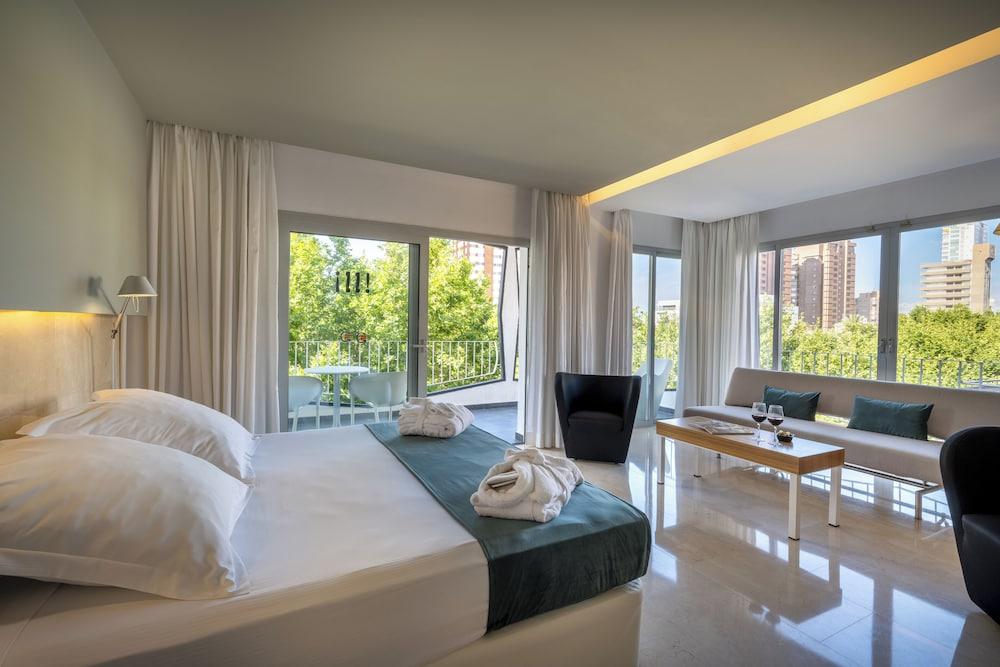 Climia Belroy Hotel