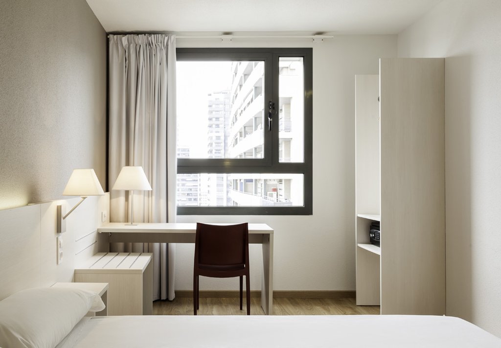 room photo
