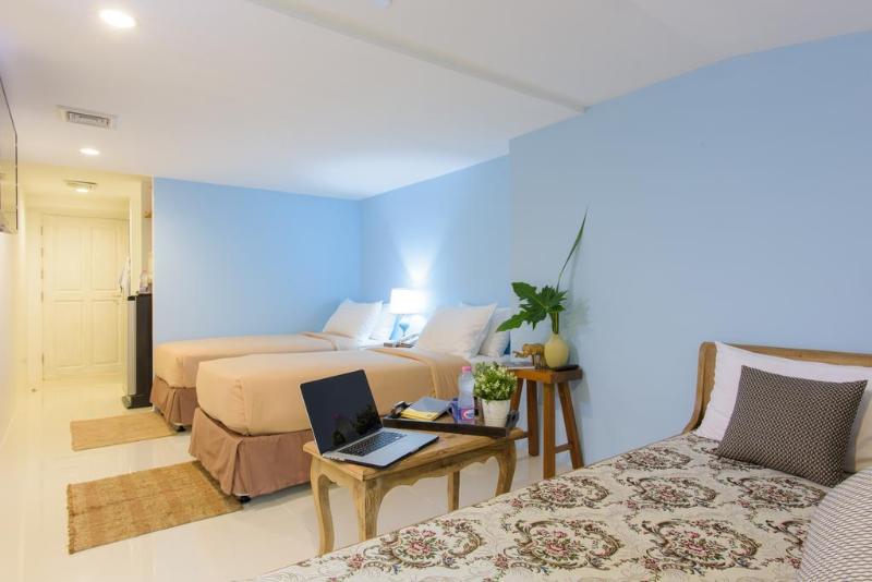 room photo