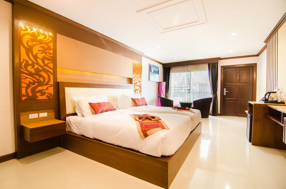 room photo