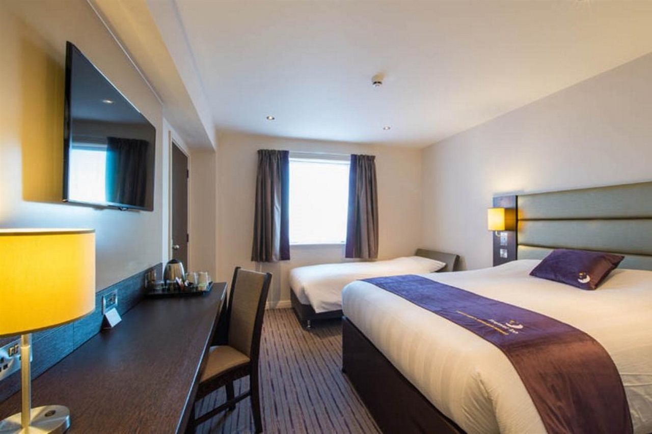 room photo