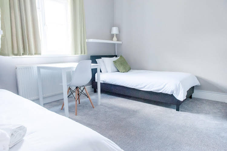 room photo