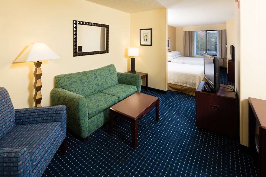 room photo
