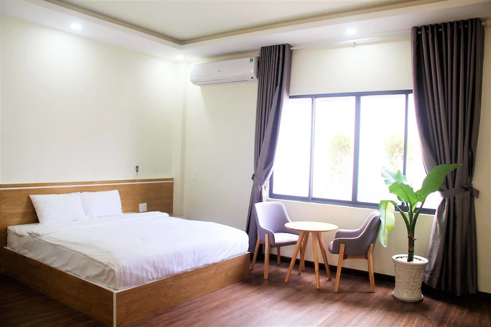 room photo
