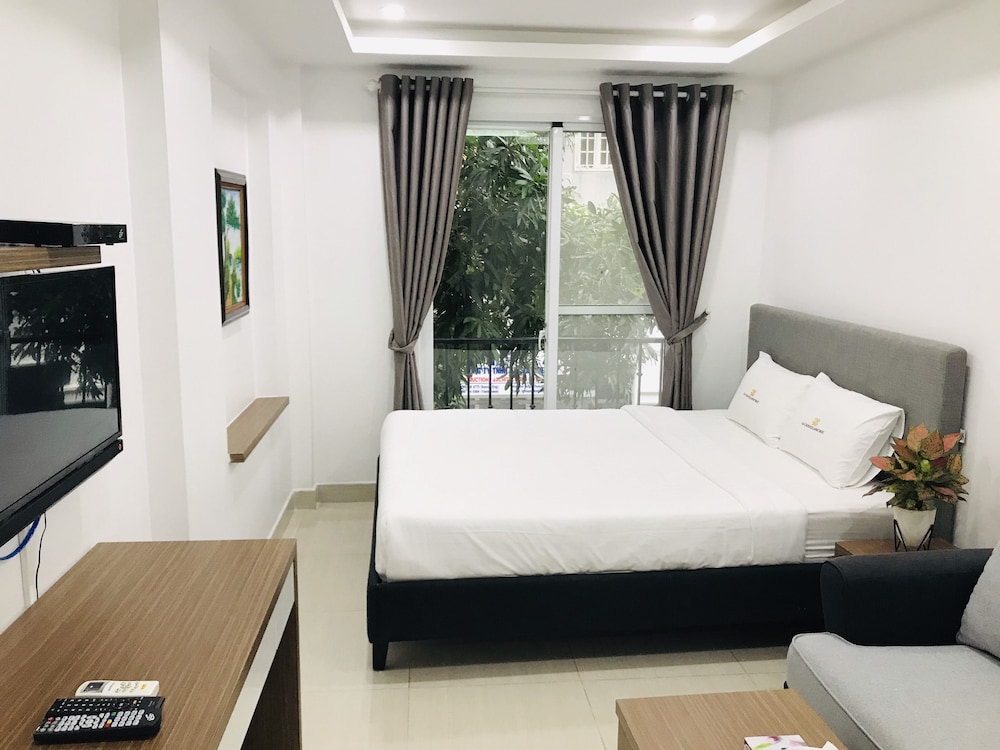 room photo