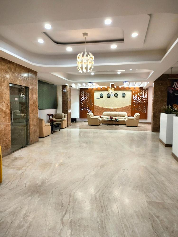 Hotel Rainbow Tower Shamshabad Airport Zone, Hyderabad