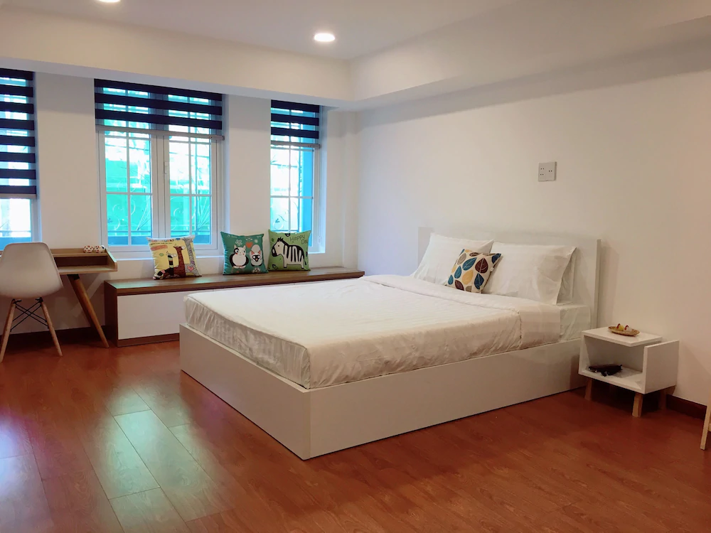 room photo