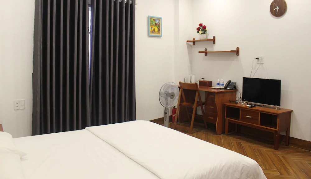 room photo
