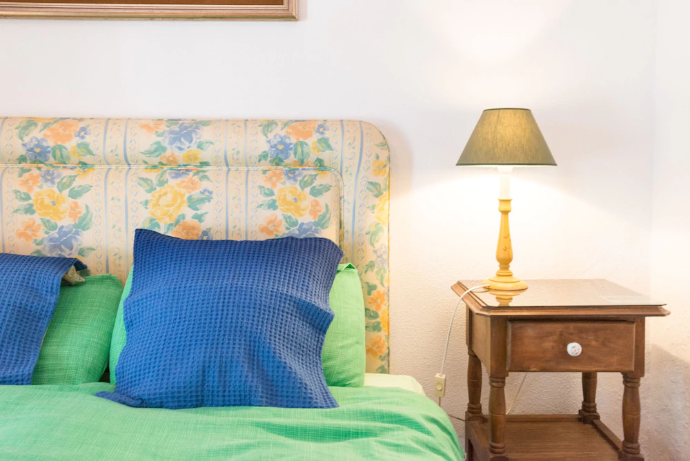 room photo