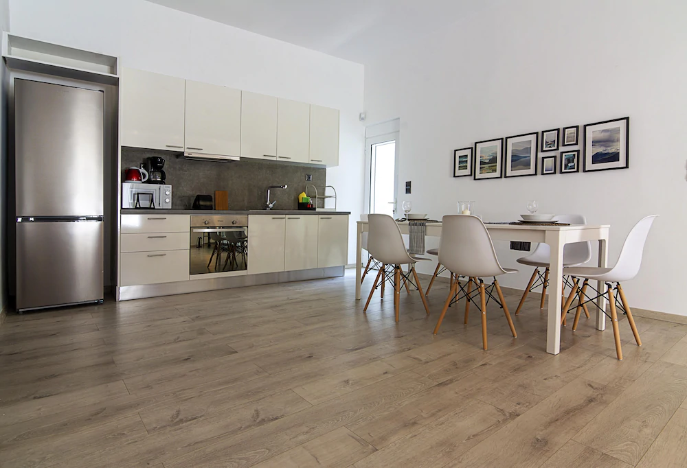 Urban Serenity Gem In Kallithea Area