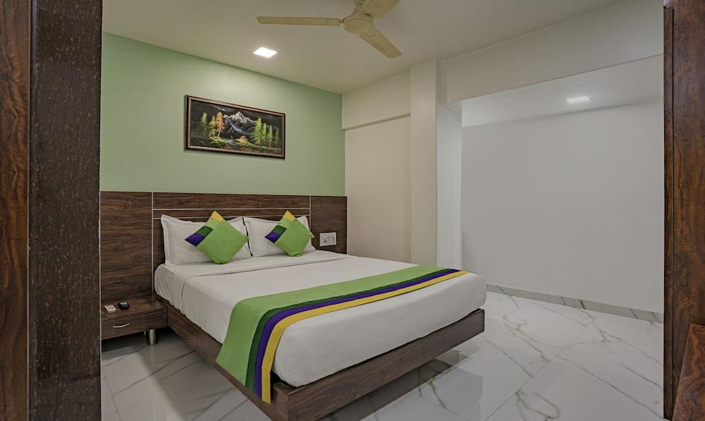 Hotel Atithi Inn, Mumbai